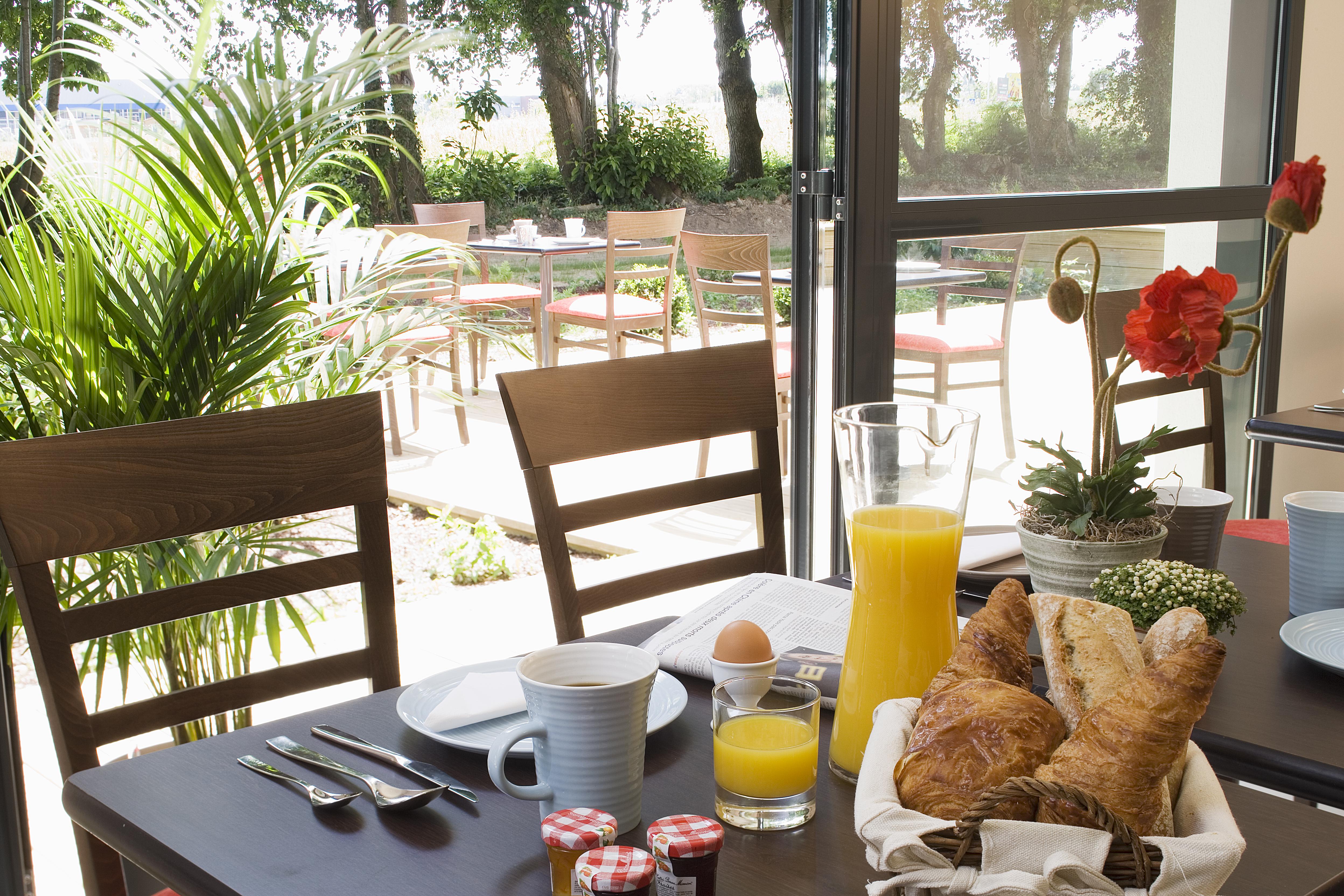 Escale Oceania Rennes Cap Malo Hotel La Meziere Ngoại thất bức ảnh